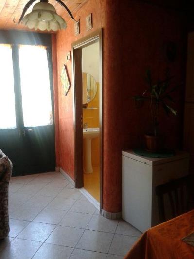 Image No.24-2 Bed Townhouse for sale