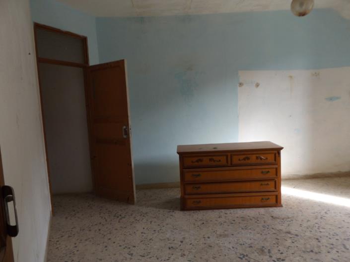 Image No.14-1 Bed Townhouse for sale