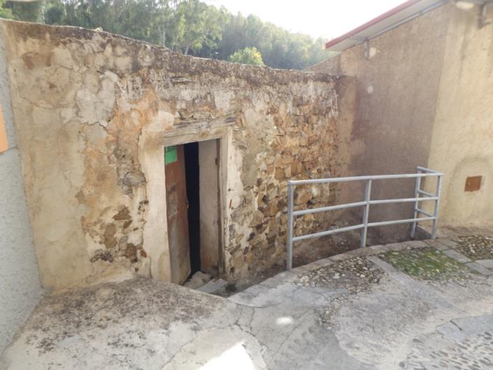 Image No.27-1 Bed Townhouse for sale