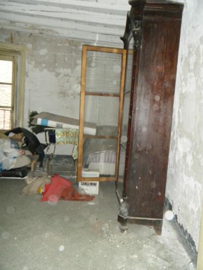 Image No.8-2 Bed Townhouse for sale