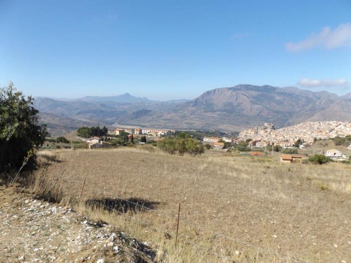 Image No.5-1 Bed Villa for sale