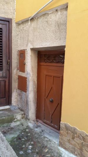 Image No.12-3 Bed Townhouse for sale