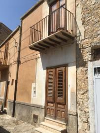 1 - Caccamo, Townhouse