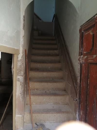 Image No.9-2 Bed Townhouse for sale