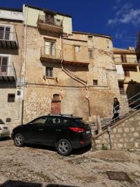 1 - Caccamo, Townhouse