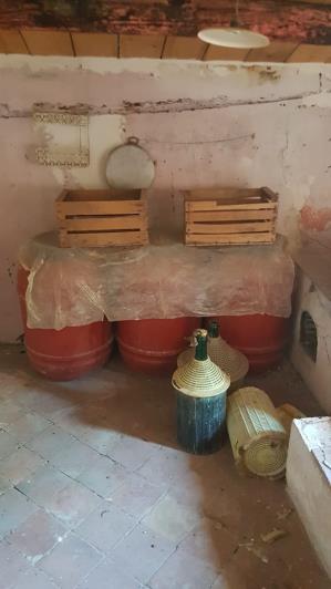 Image No.32-2 Bed Townhouse for sale