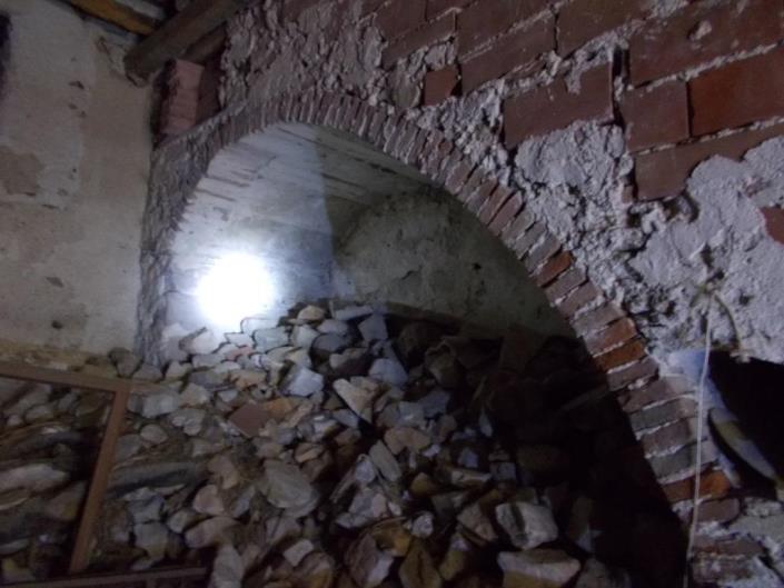 Image No.12-2 Bed Townhouse for sale