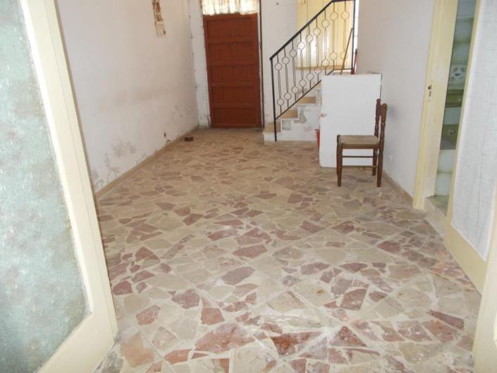 Image No.12-2 Bed Townhouse for sale