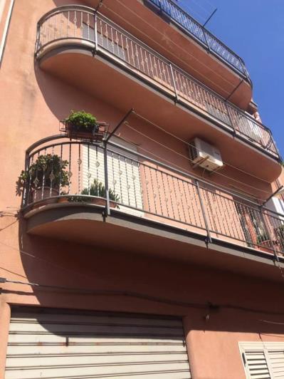 Image No.5-4 Bed Townhouse for sale