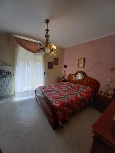 Image No.23-4 Bed Townhouse for sale