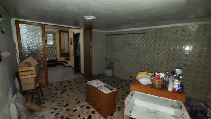 Image No.2-2 Bed Townhouse for sale