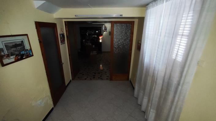 Image No.6-2 Bed Townhouse for sale