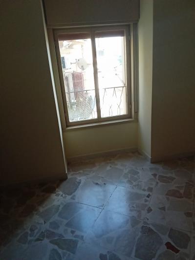 Image No.7-2 Bed House for sale