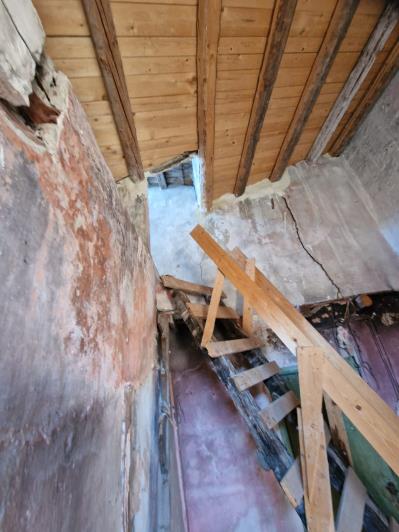 Image No.12-4 Bed House for sale