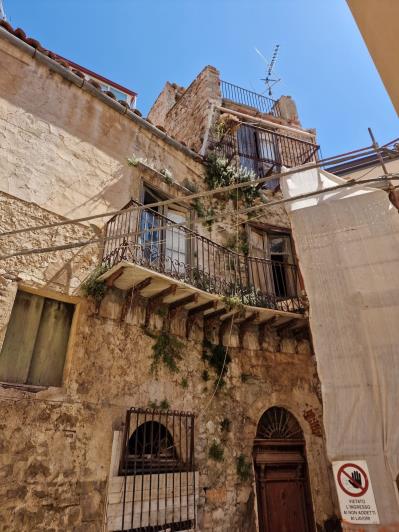 Image No.26-4 Bed House for sale