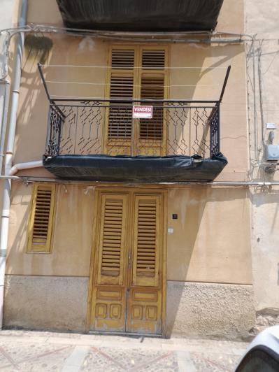 Image No.14-3 Bed House for sale