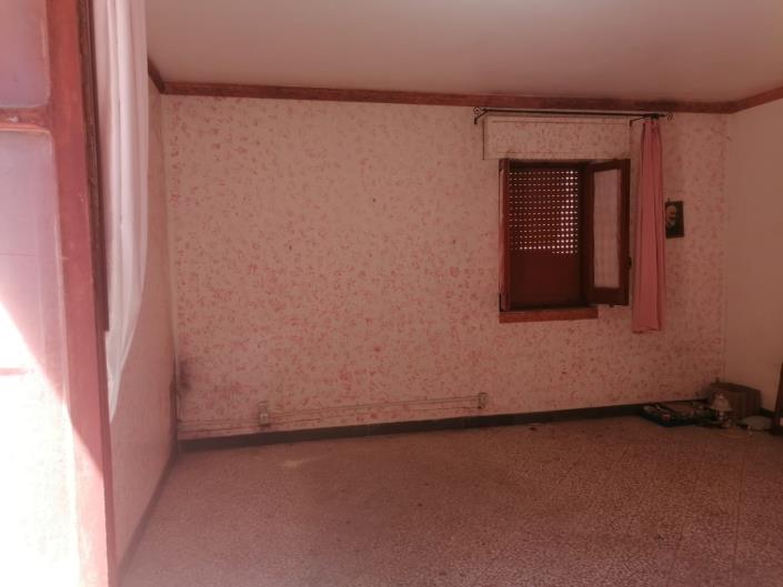 Image No.21-3 Bed House for sale