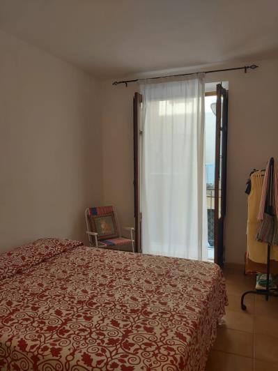 Image No.11-3 Bed House for sale