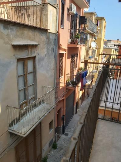 Image No.37-3 Bed House for sale