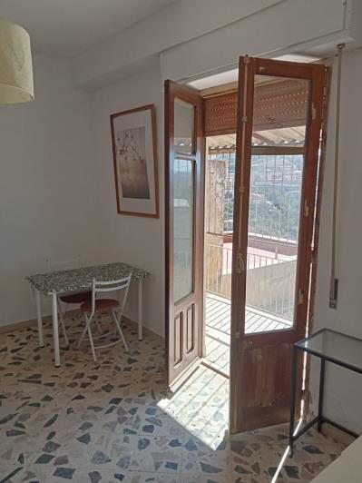 Image No.24-2 Bed House for sale