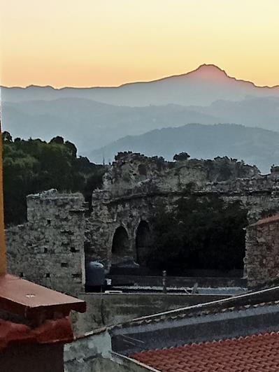 Image No.5-3 Bed House for sale