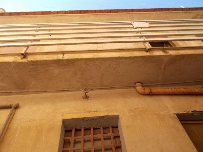 Image No.4-2 Bed House for sale