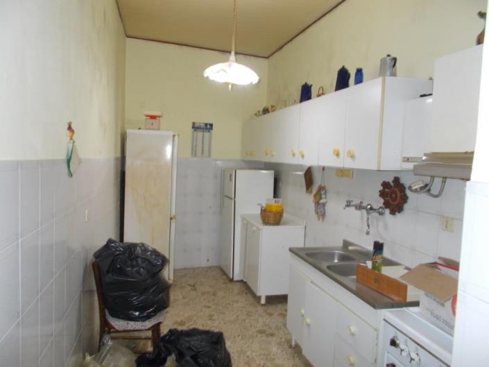 Image No.8-2 Bed House for sale