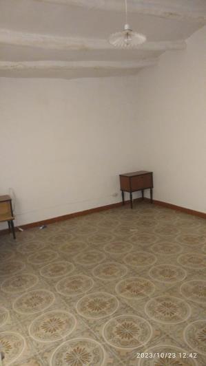 Image No.4-2 Bed House for sale