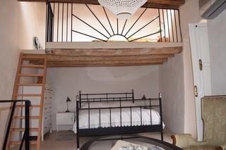 Image No.10-3 Bed House for sale