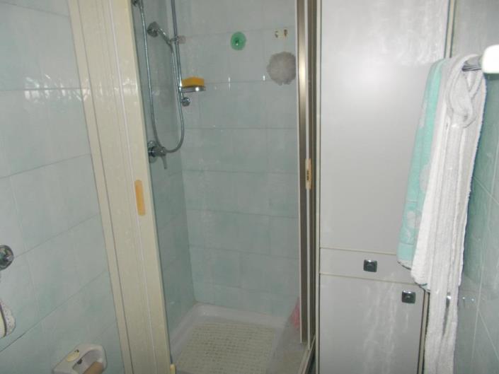 Image No.21-3 Bed House for sale