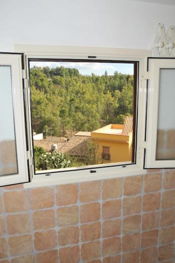 Image No.14-2 Bed House for sale