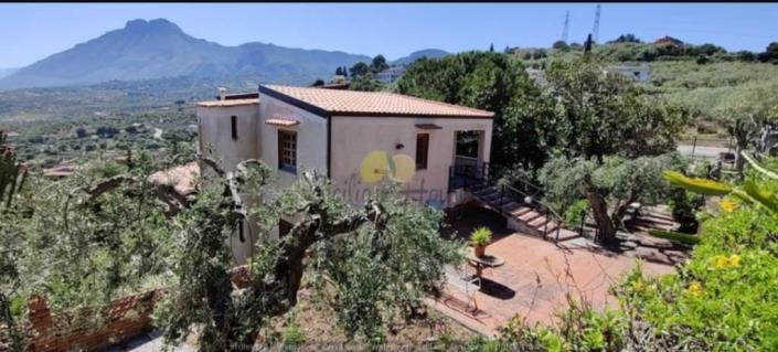 Image No.31-3 Bed Villa for sale