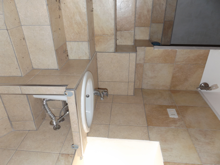 Image No.9-1 Bed House for sale