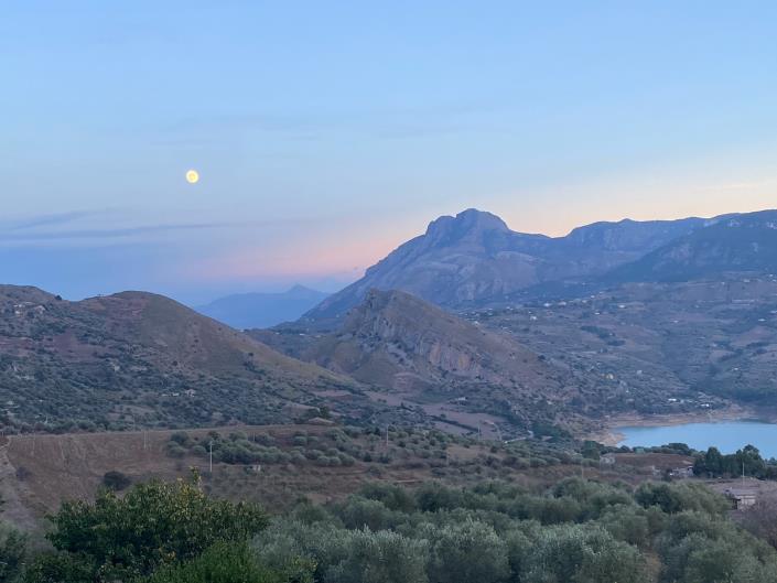 Image No.12-4 Bed Villa for sale