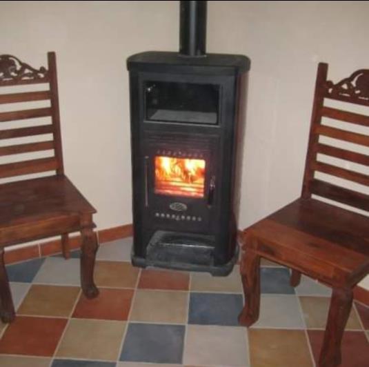 Image No.18-4 Bed House for sale