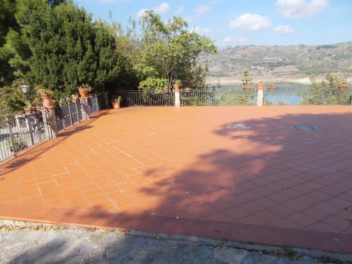 Image No.31-3 Bed Villa for sale