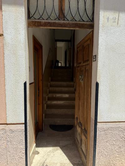 Image No.4-1 Bed House for sale