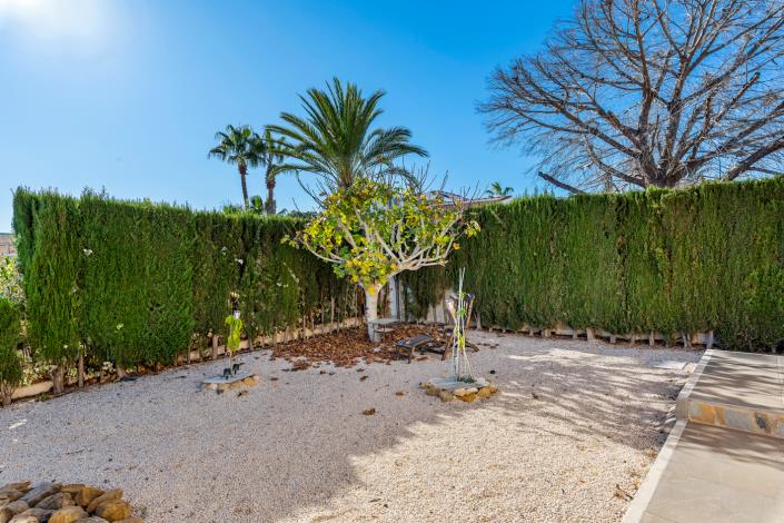 Image No.33-4 Bed Villa / Detached for sale