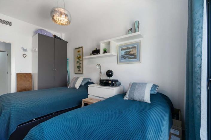 Image No.17-2 Bed Villa for sale