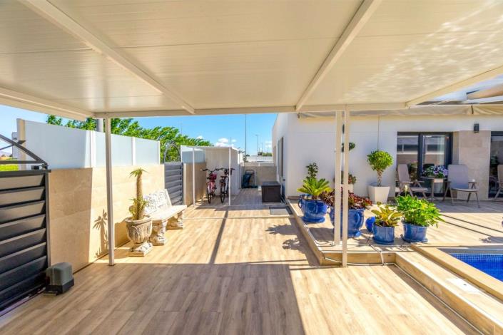 Image No.31-2 Bed Villa for sale