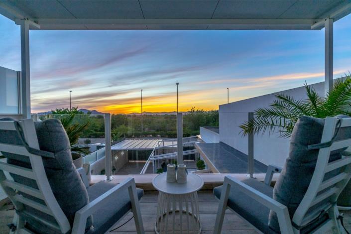 Image No.32-2 Bed Villa for sale