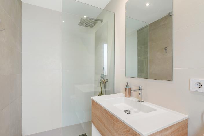 Image No.13-3 Bed Villa / Detached for sale