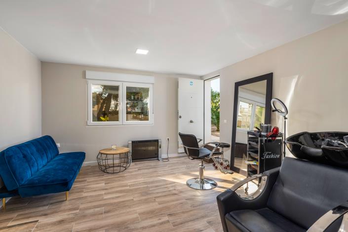 Image No.30-4 Bed Villa / Detached for sale