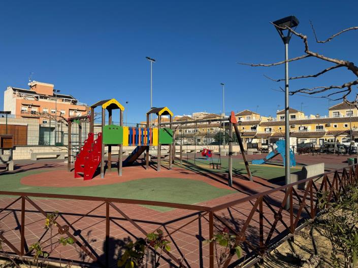 Image No.25-2 Bed Apartment for sale