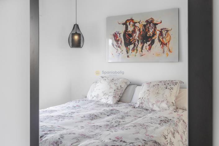 Image No.17-2 Bed Apartment for sale