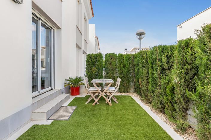 Image No.37-2 Bed Apartment for sale