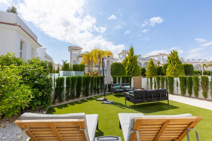 Image No.40-2 Bed Apartment for sale