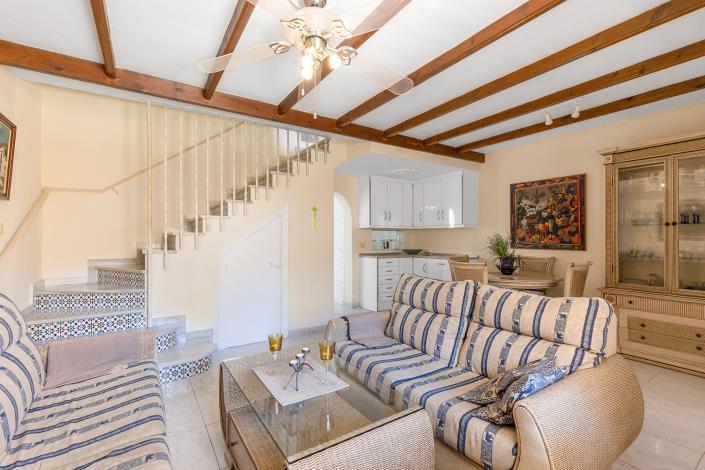 Image No.9-2 Bed Townhouse for sale