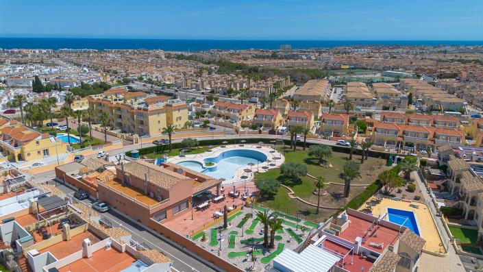 Image No.22-2 Bed Townhouse for sale