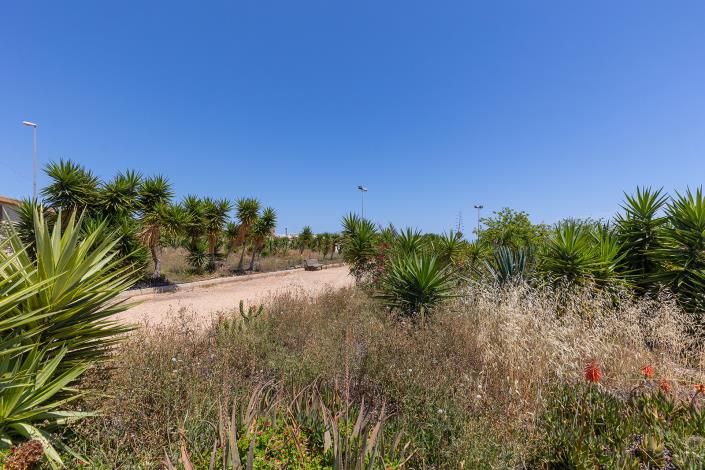 Image No.34-2 Bed Townhouse for sale